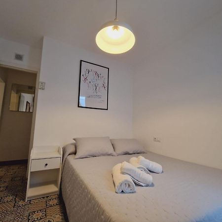 Apartment On The Beach Málaga Eksteriør billede